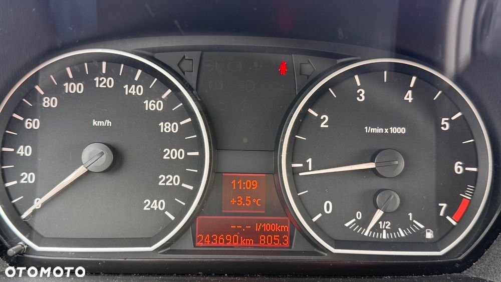 BMW Seria 1 116i - 9