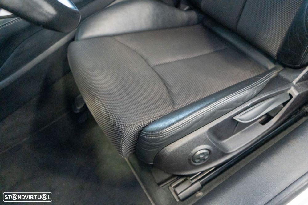 Audi TT Coupé 2.0 TDI S-line - 7
