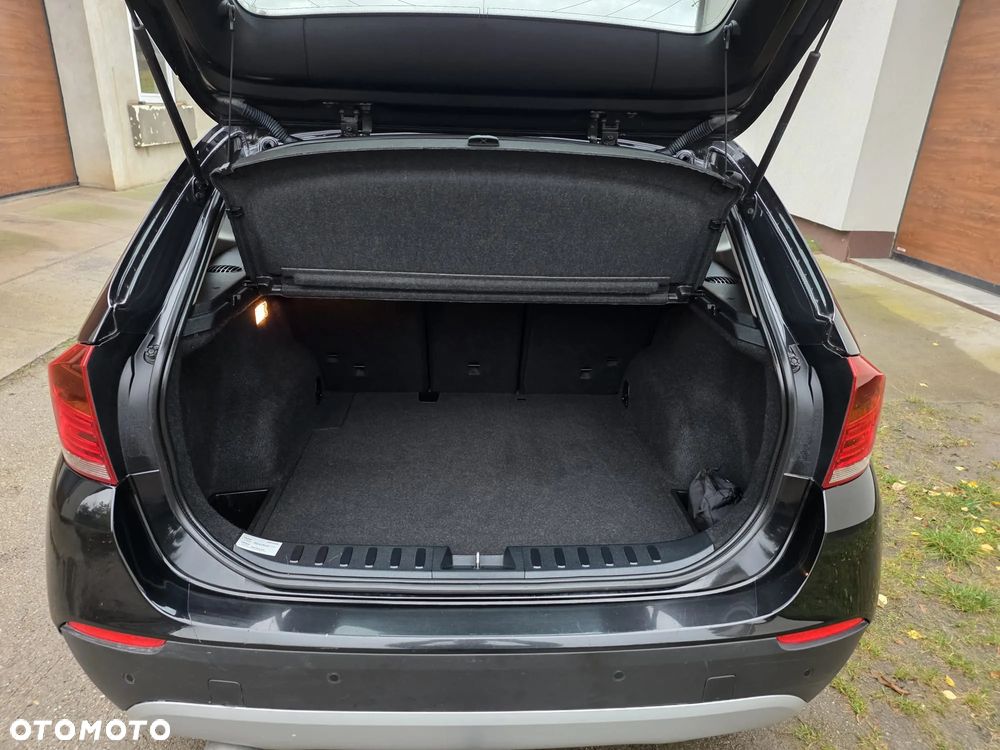 BMW X1 xDrive20d - 11
