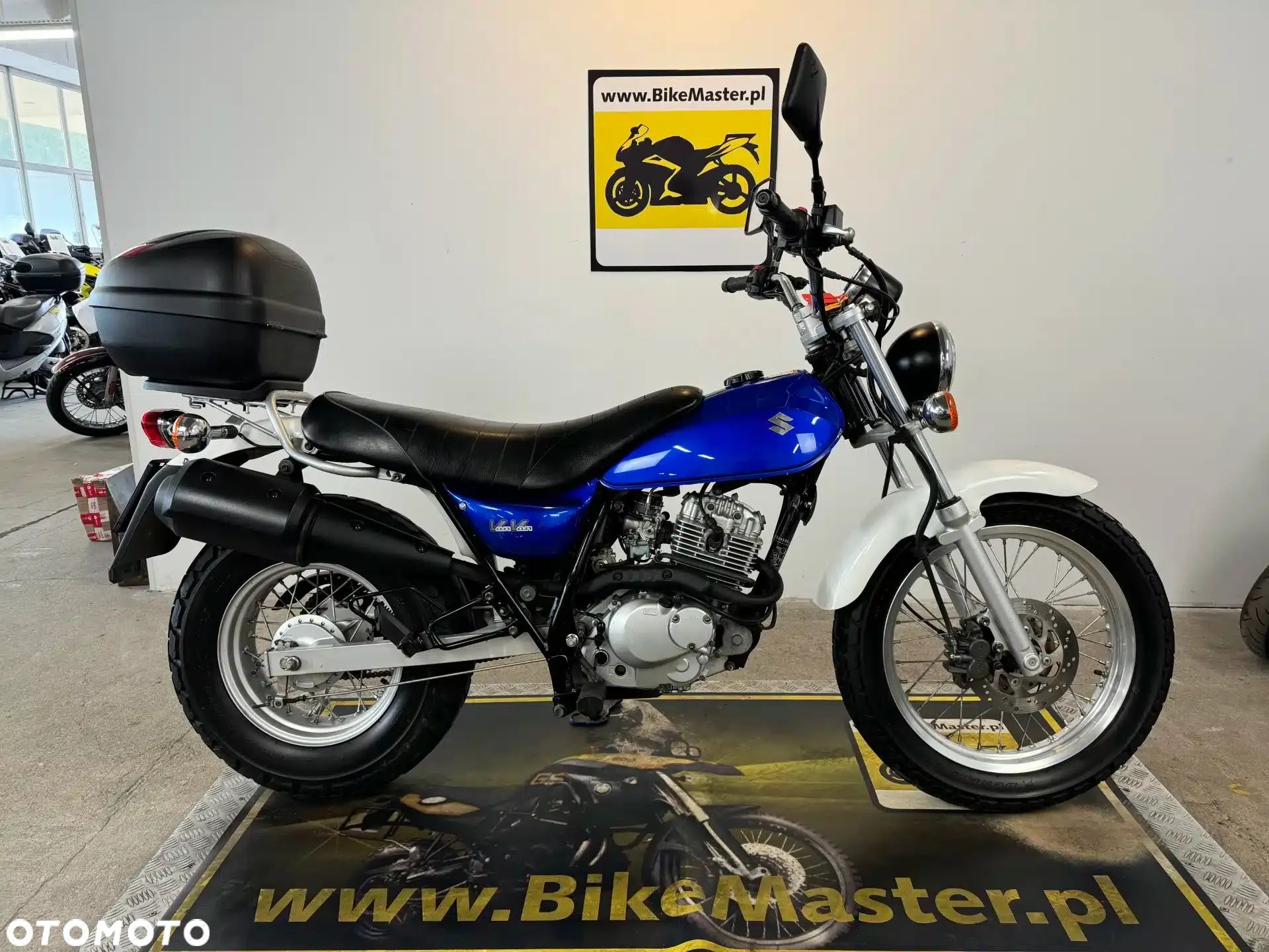Suzuki RV - 1