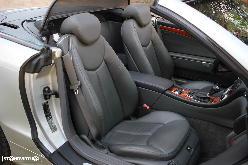 Mercedes-Benz SL 500 - 35