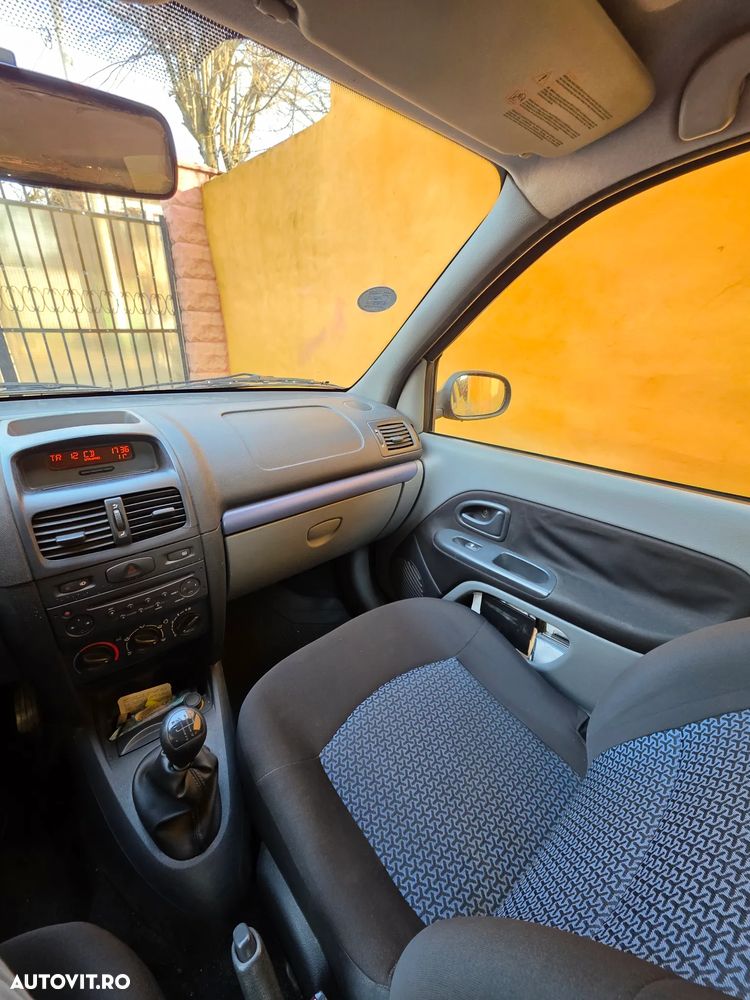 Renault Symbol 1.4 Authentique - 10