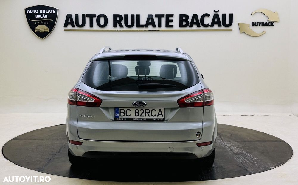 Ford Mondeo - 11