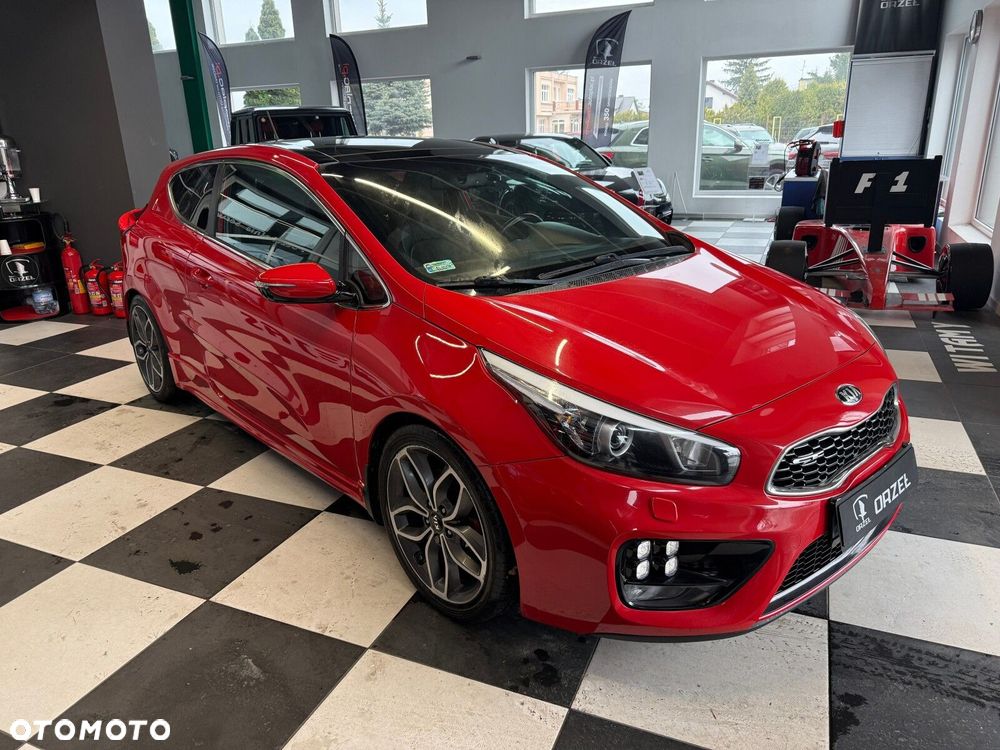 Kia Ceed - 3