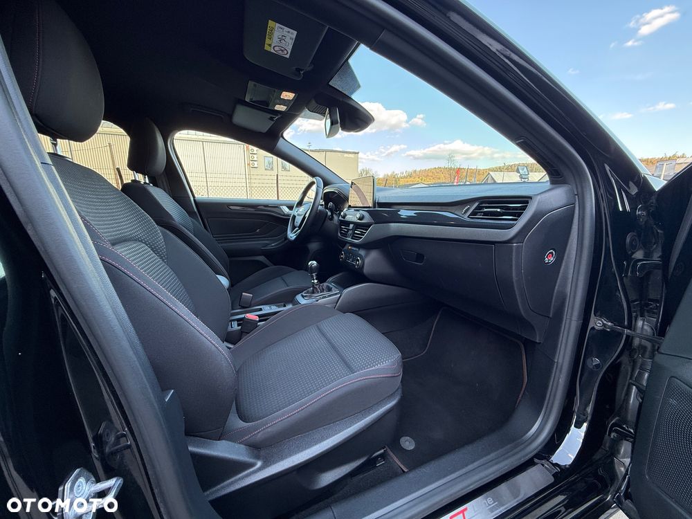 Ford Focus 1.0 EcoBoost ST-Line - 22