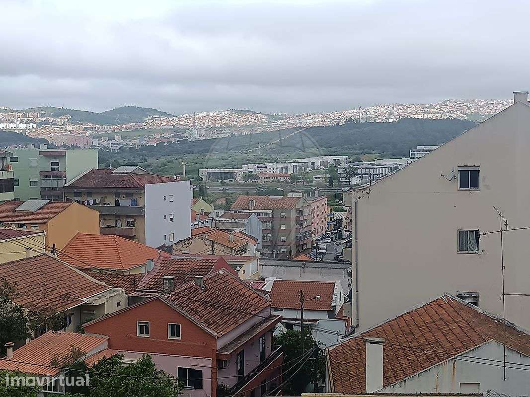 Moradia T12 para venda - Grande imagem: 3/15