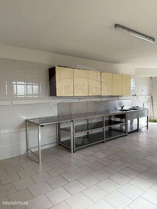Garagem  para arrendamento - Grande imagem: 5/10