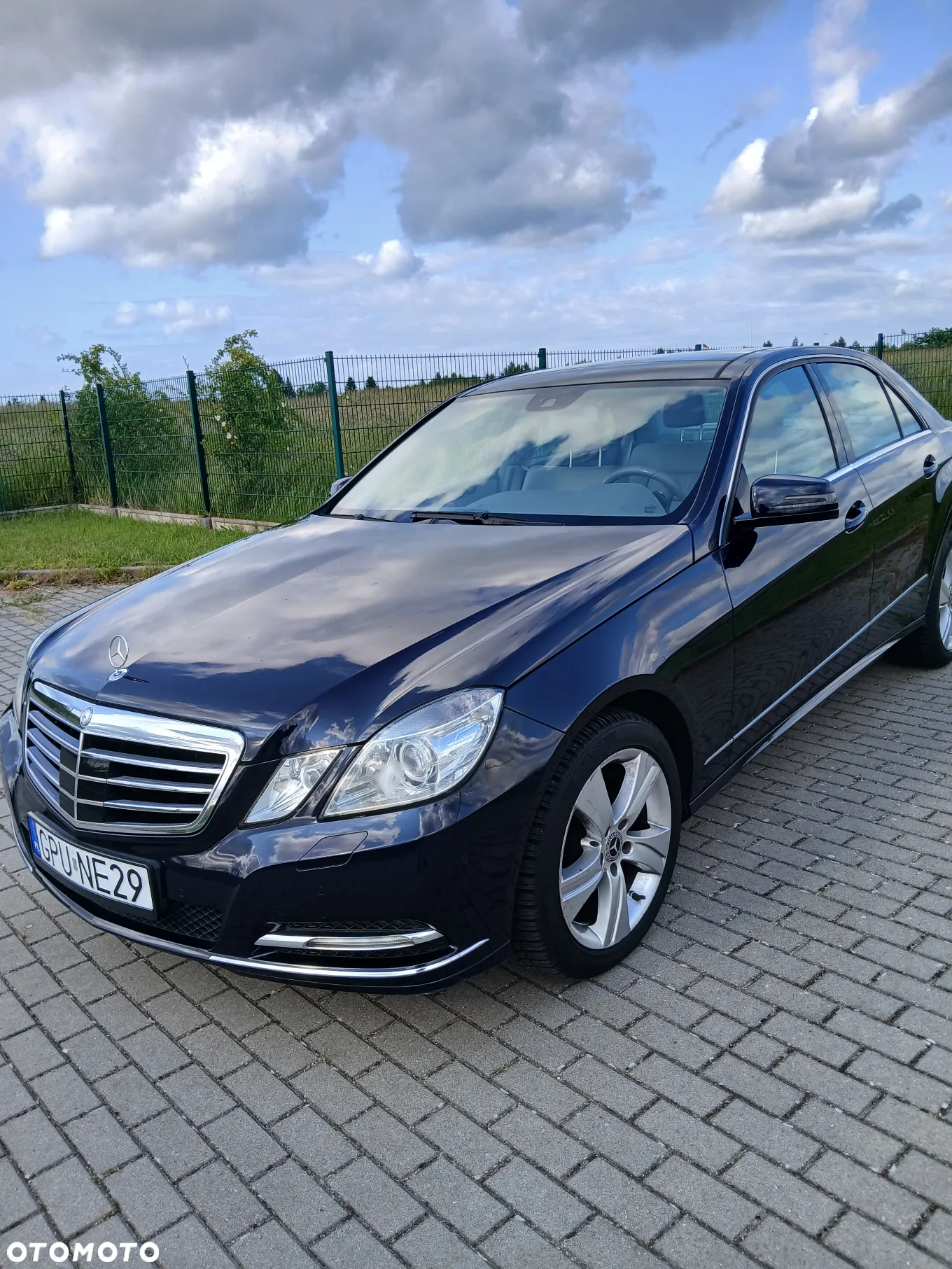 Mercedes-Benz Klasa E 350 4Matic 7G-TRONIC Elegance - 4