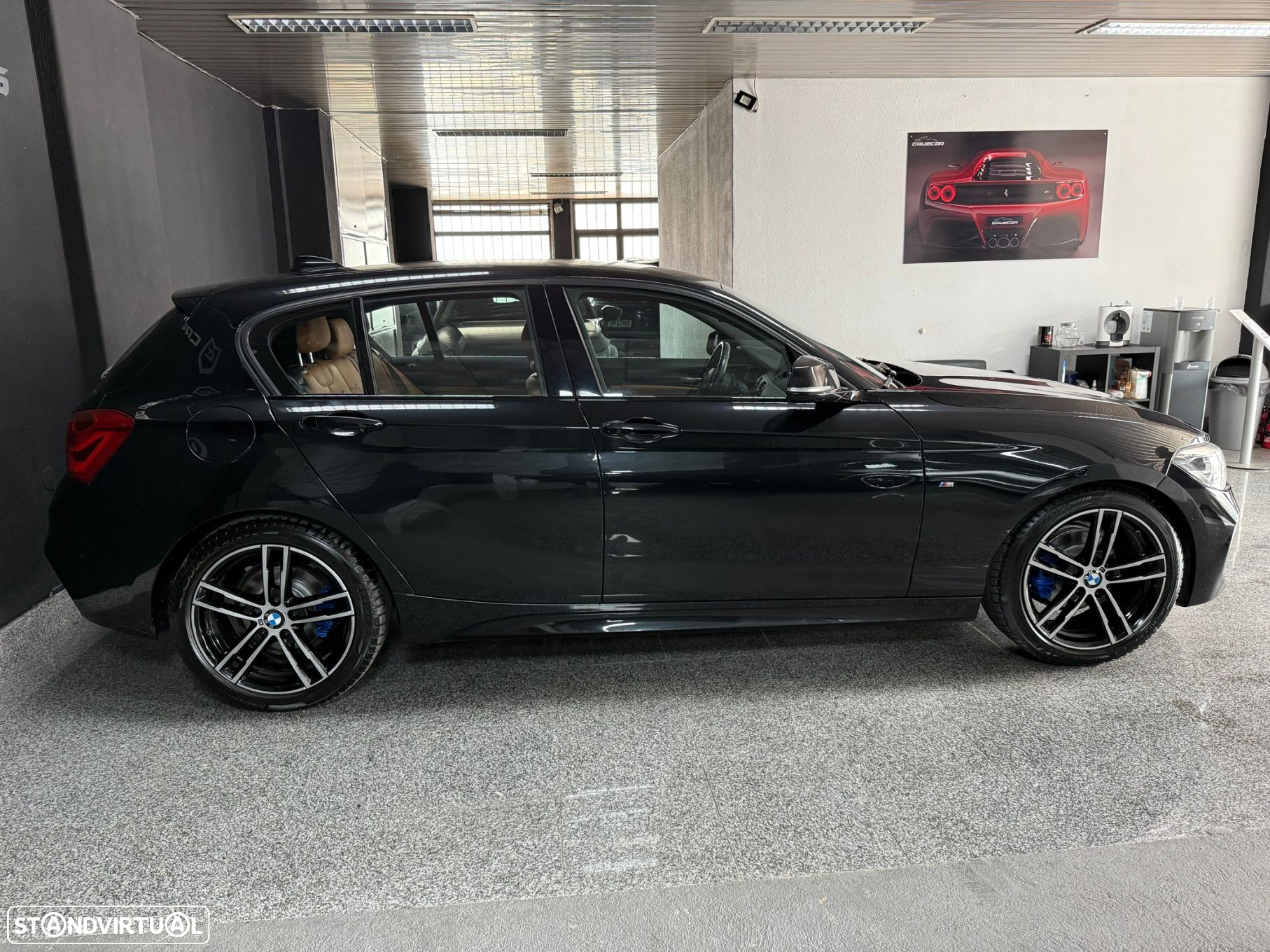 BMW 118 i Pack M Auto - 8