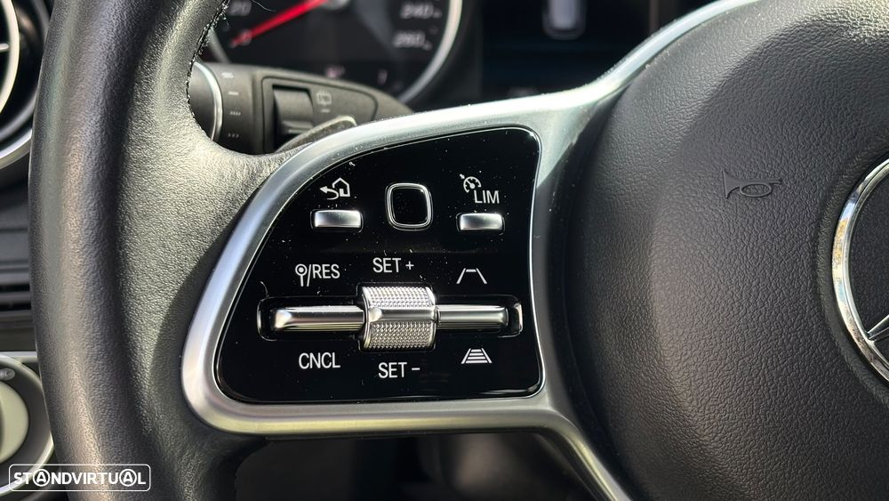 Mercedes-Benz GLC 300 de 4Matic 9G-TRONIC - 17