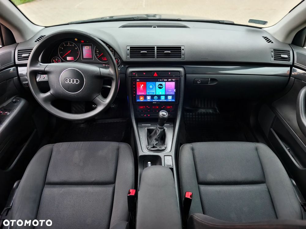 Audi A4 Limousine 2 - 8