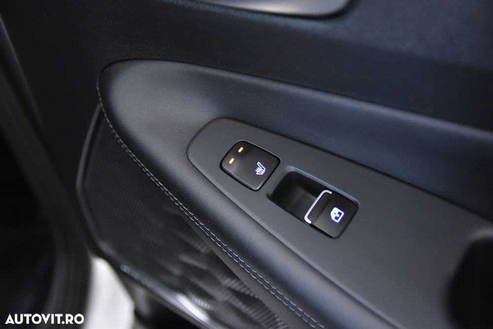 Hyundai Santa Fe - 23