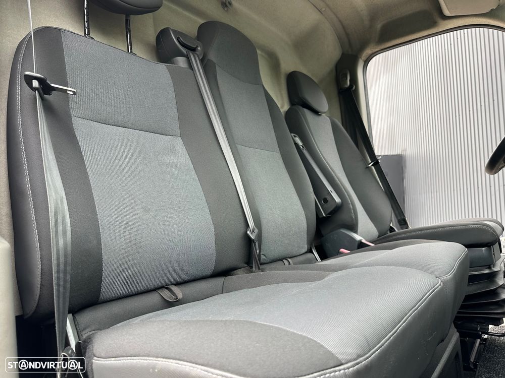 Renault Master 2.3 dCi L2H2 Cãmara /marcha-atrás C/IVA Dedutivel - 17