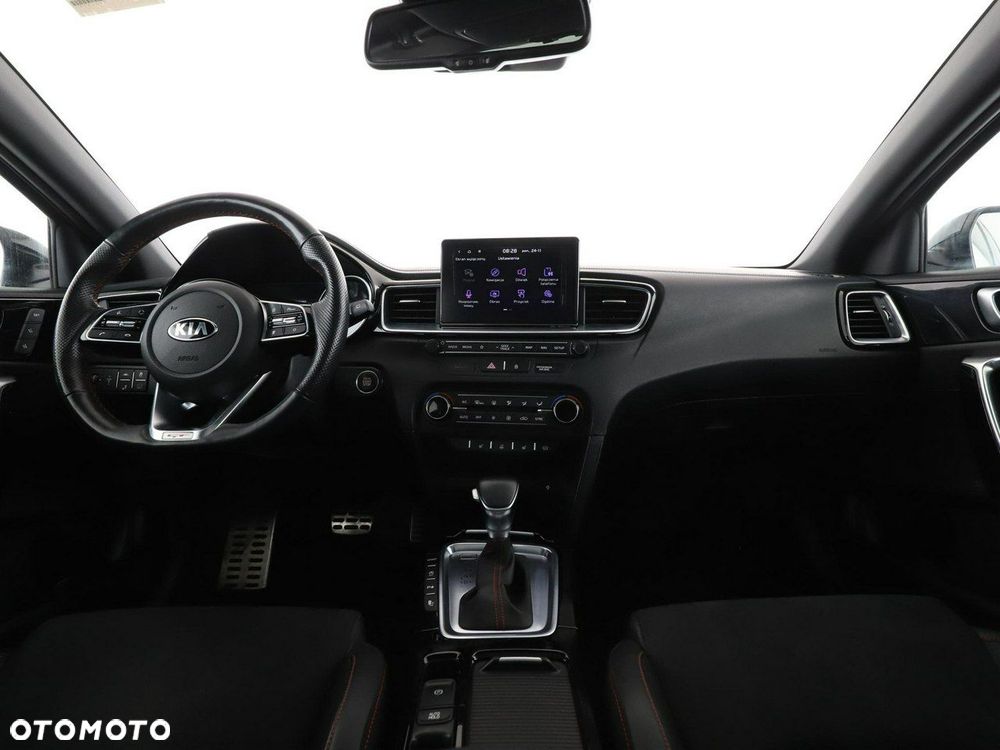 Kia ProCeed 1.6 T-GDI GT DCT - 15