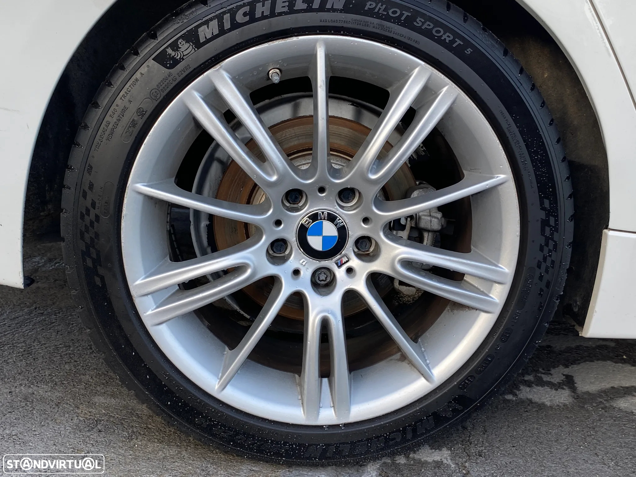 BMW 320 d Touring xDrive Pack M Auto - 13