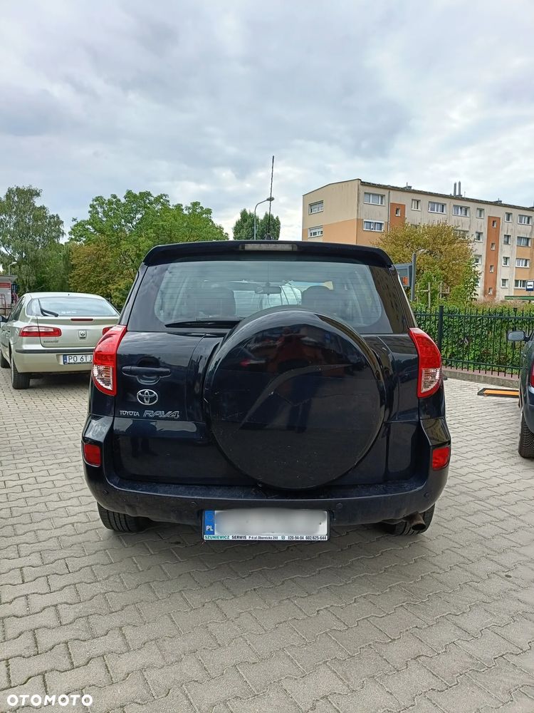 Toyota RAV4 2.2 D-4D 4x4 - 5