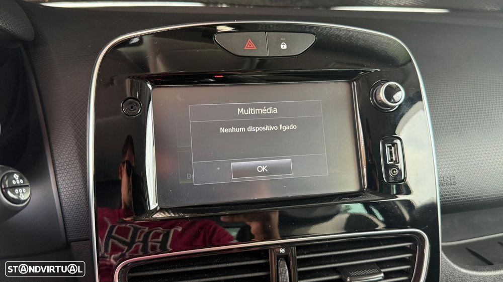 Renault Clio 0.9 TCe Limited Edition - 28