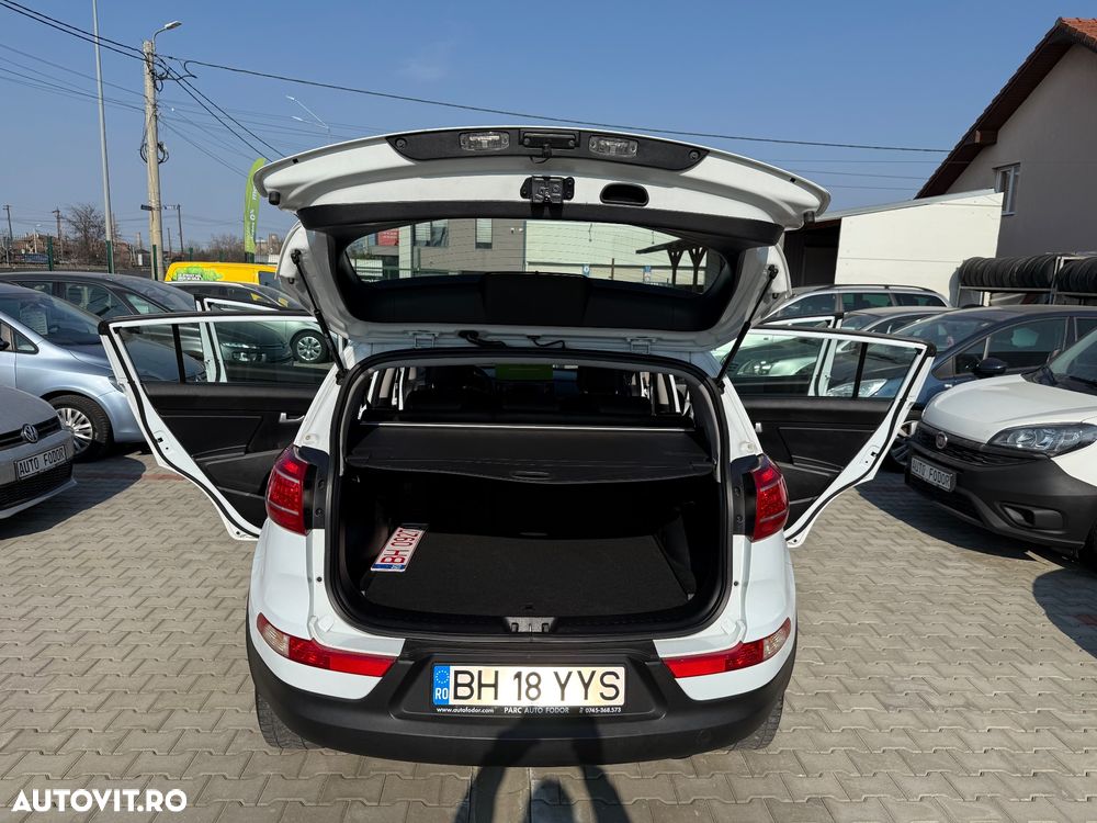 Kia Sportage 1.7 DSL MT 4x2 PREMIUM - 33