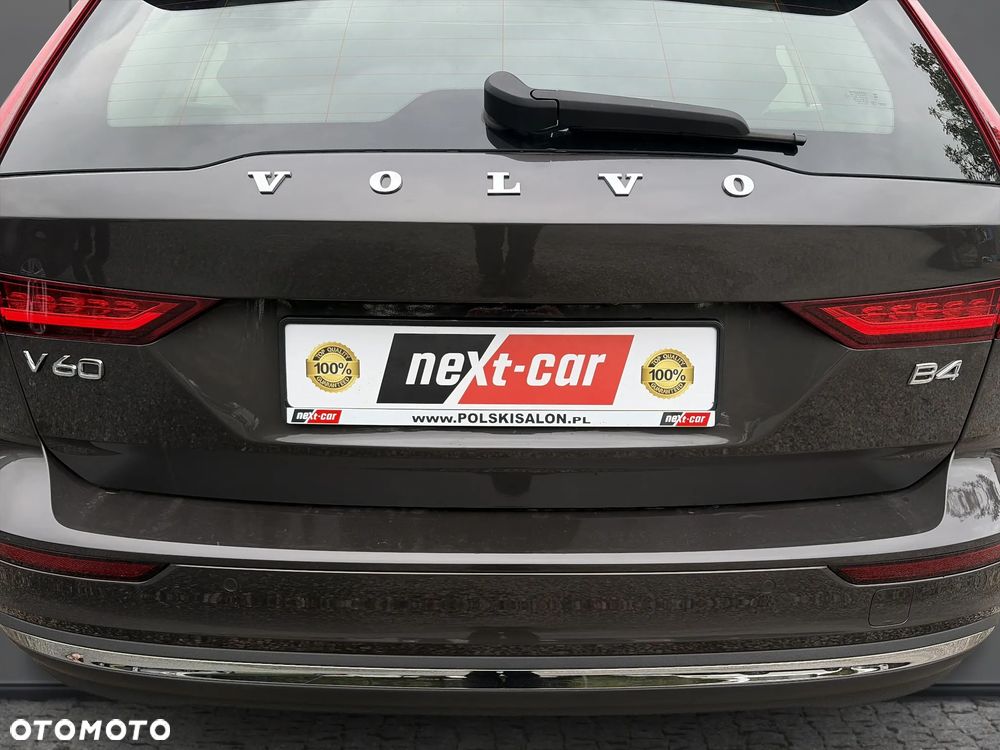 Volvo V60 B4 B Plus Bright - 32