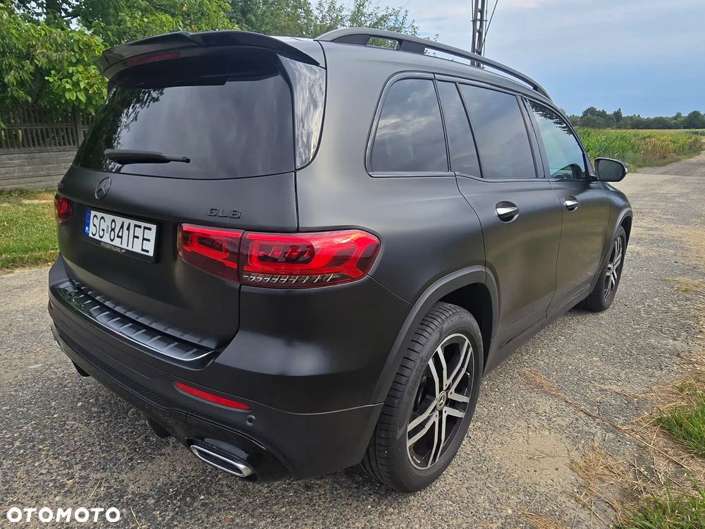 Mercedes-Benz GLB 250 8G-DCT AMG Line - 9