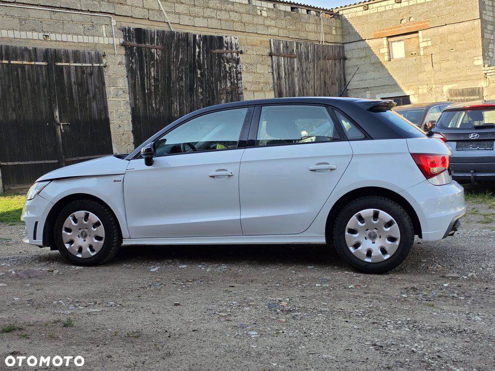 Audi A1 Sportback 1.6 TDI S tronic S line edition - 10