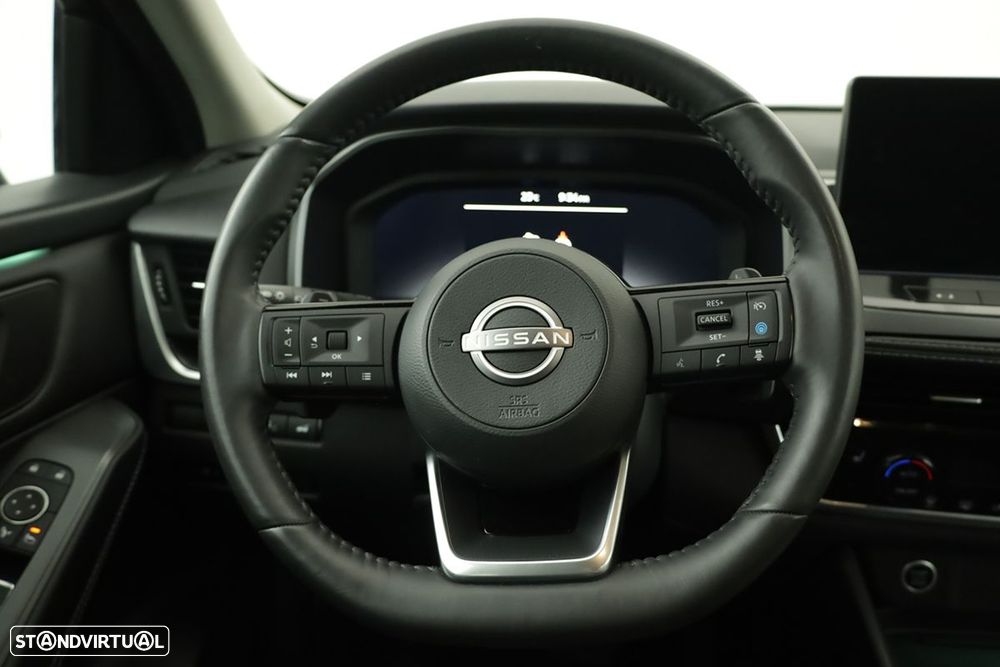 Nissan Qashqai 1.3 DIG-T N-Connecta LED Xtronic - 14