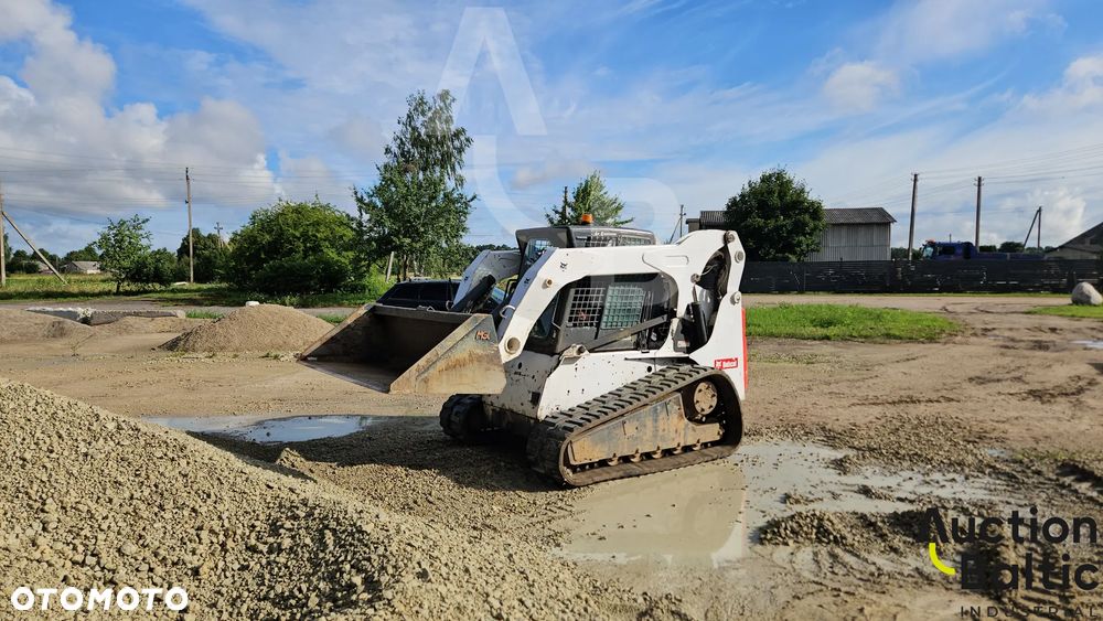 Bobcat T 300 - 10