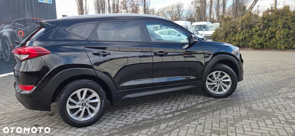 Hyundai Tucson blue 1.6 GDi 2WD Passion - 16