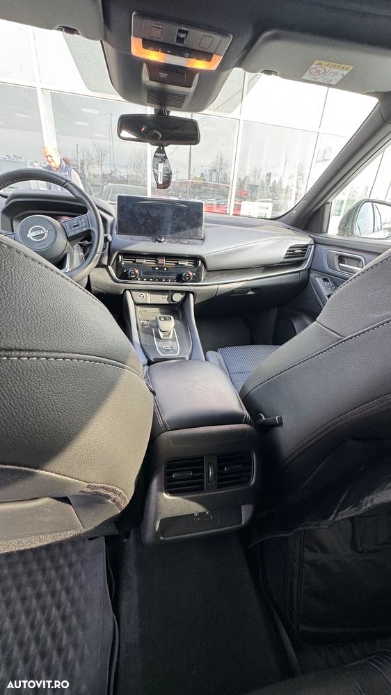 Nissan Qashqai 1.3 l MHEV X-Tronic Tekna - 8