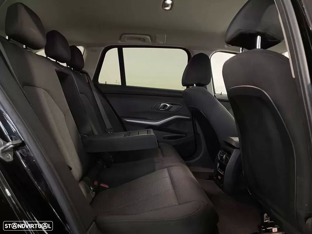 BMW 320 e Auto - 18