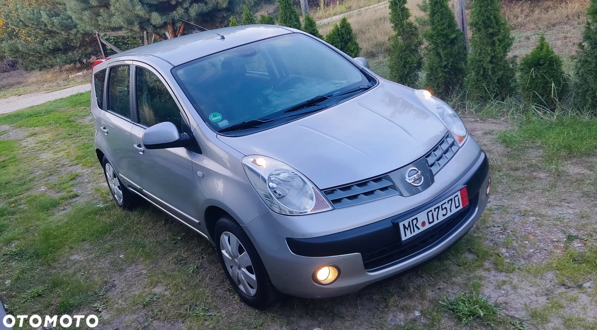 Nissan Note - 12