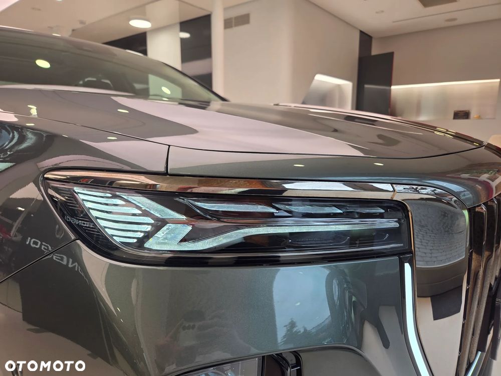 Hongqi H9 2.0T Deluxe - 7