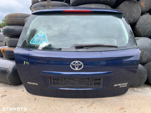 Toyota Avensis T25 Klapa Bagażnika 8P4