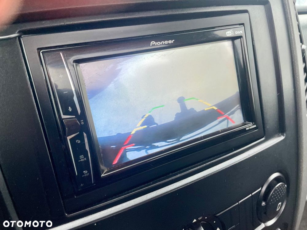 Mercedes-Benz Sprinter - 22