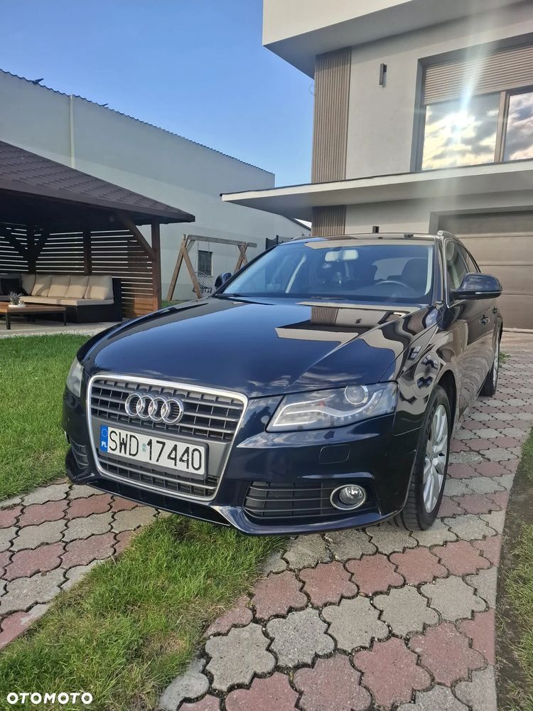Audi A4 Avant 2.0 TDI - 1