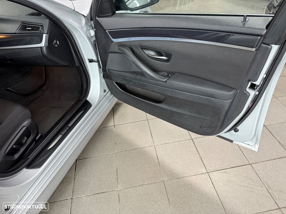 BMW 520 d Sport-Aut. - 22