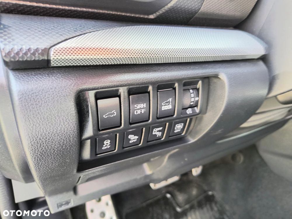 Subaru Forester 2.0i-L Platinum (EyeSight) Lineartronic - 31