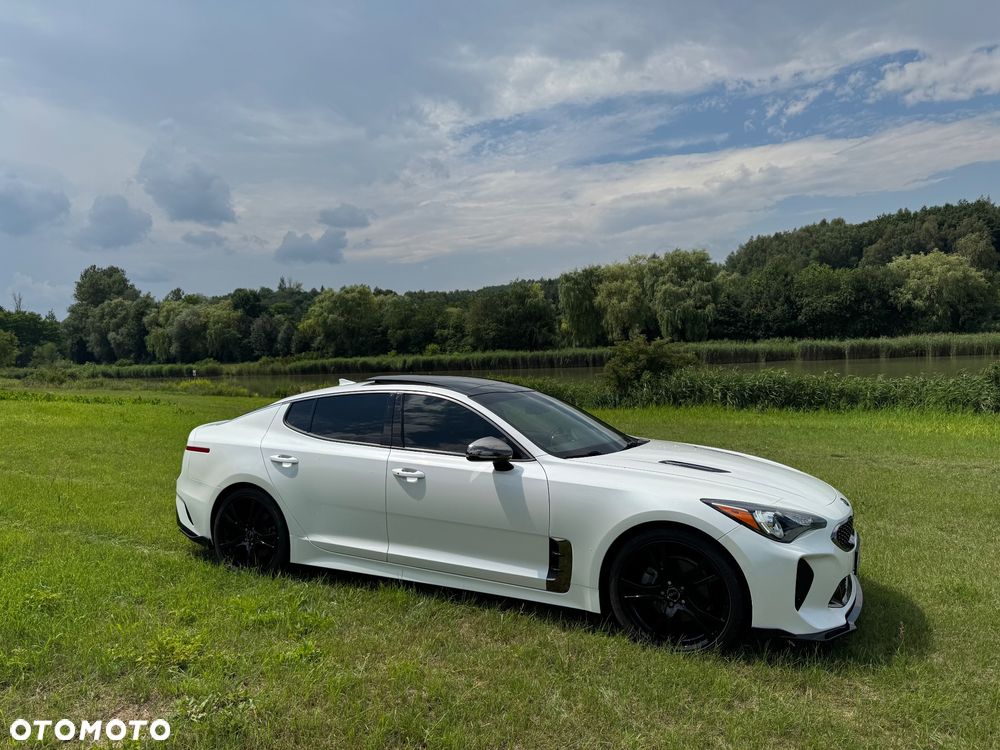 Kia Stinger 2.0 T-GDI GT Line - 2