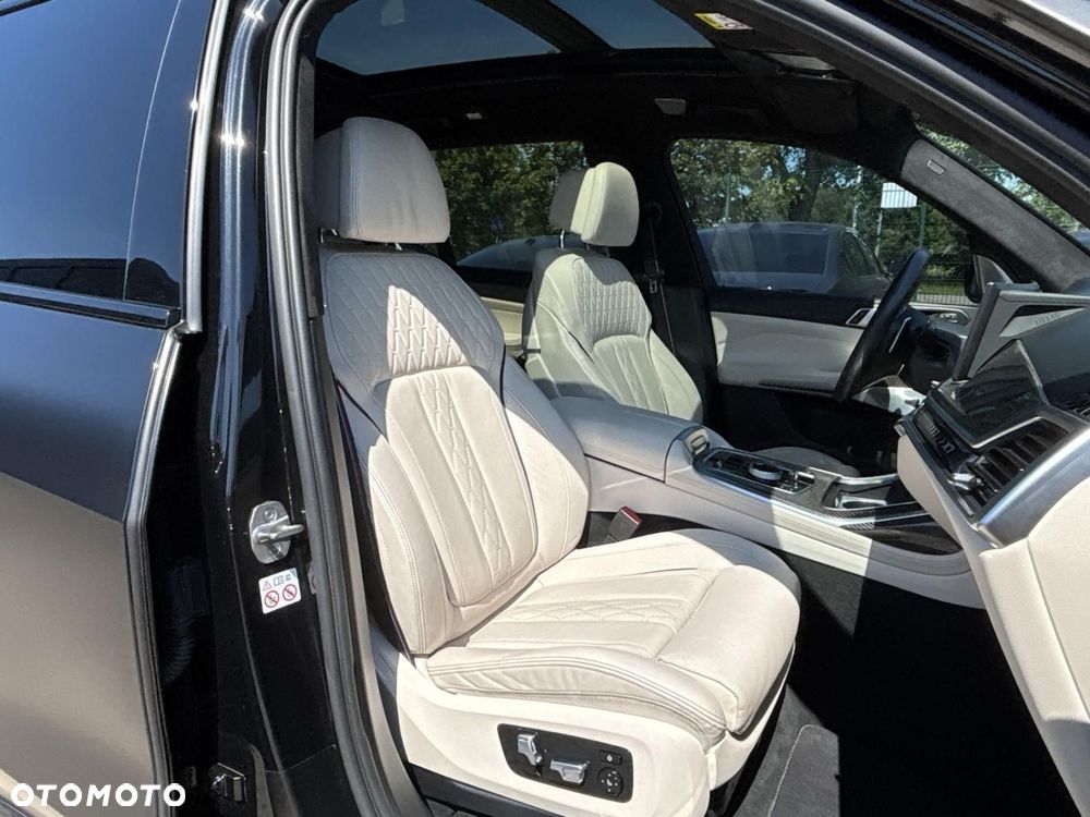 BMW X7 - 20