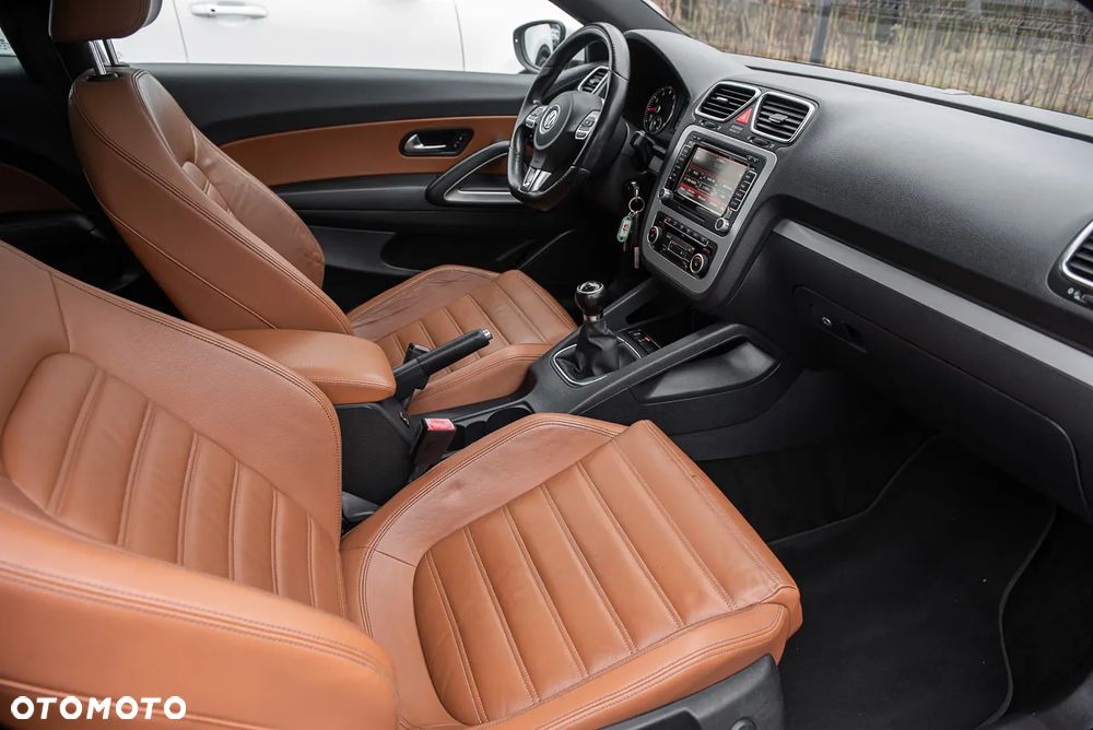 Volkswagen Scirocco 2.0 TSI Team - 29