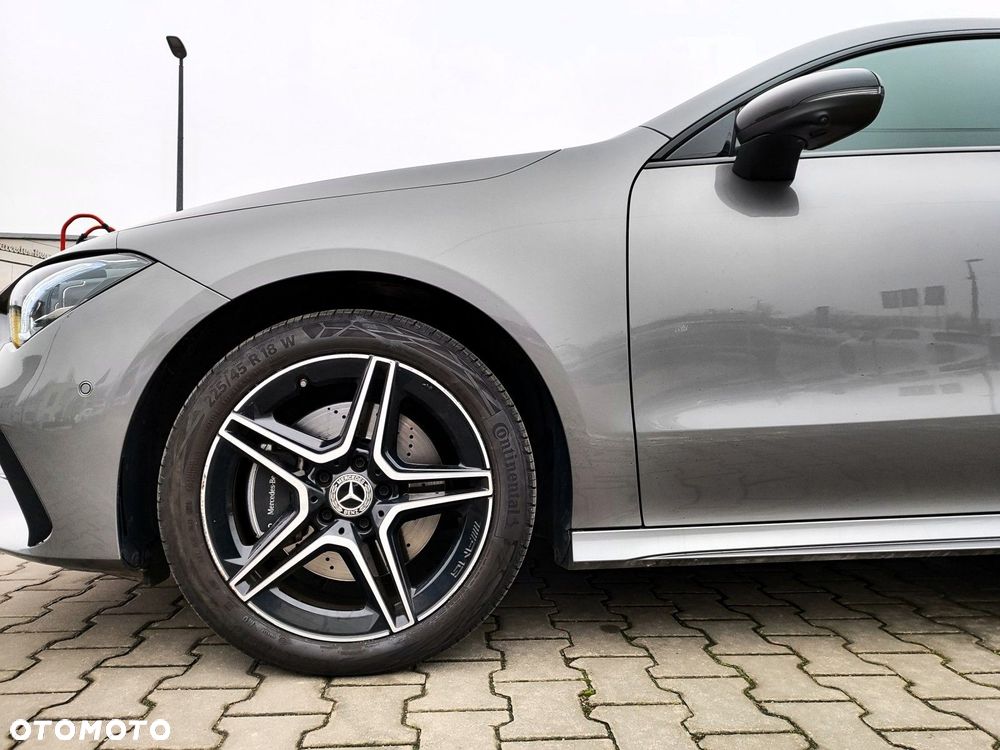 Mercedes-Benz CLA - 9