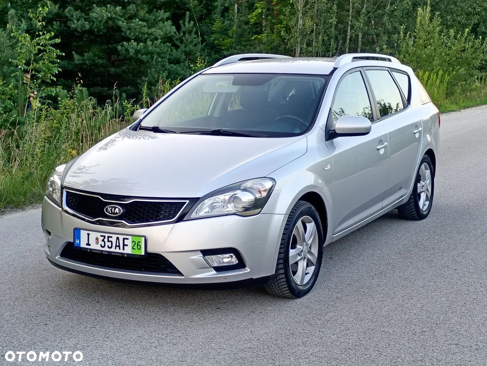 Kia Ceed - 3