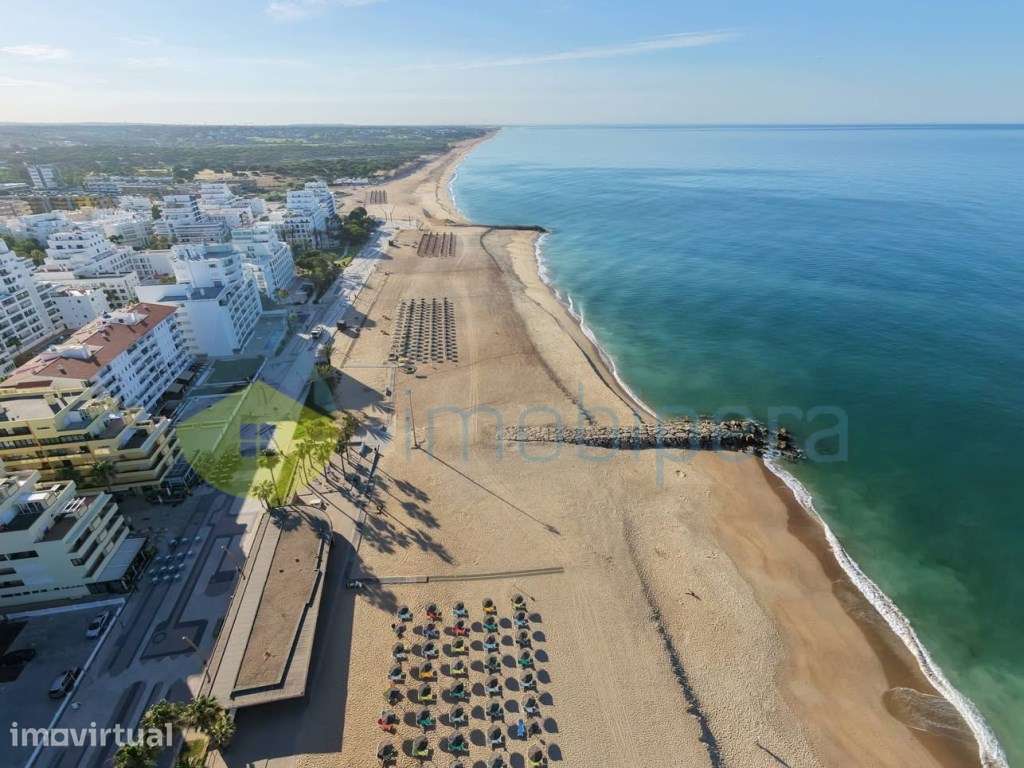 Apartamento T2 vista mar em Quarteira