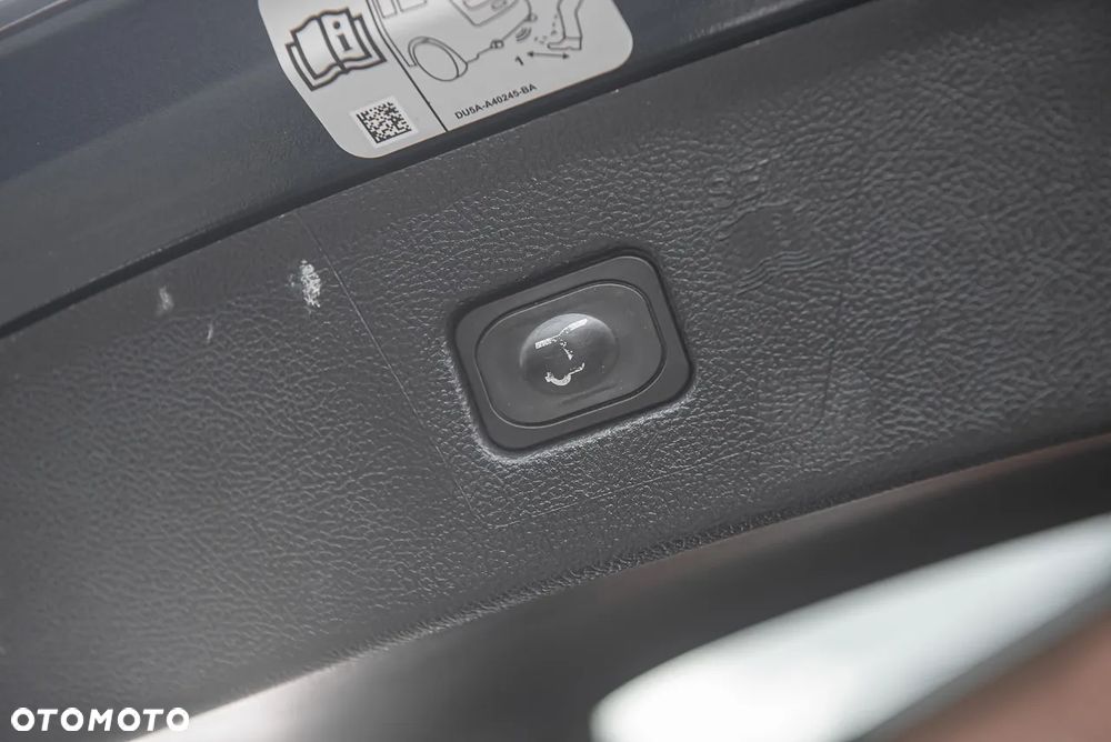 Ford Edge 2.0 TDCi Bi-Turbo 4x4 Titanium - 29