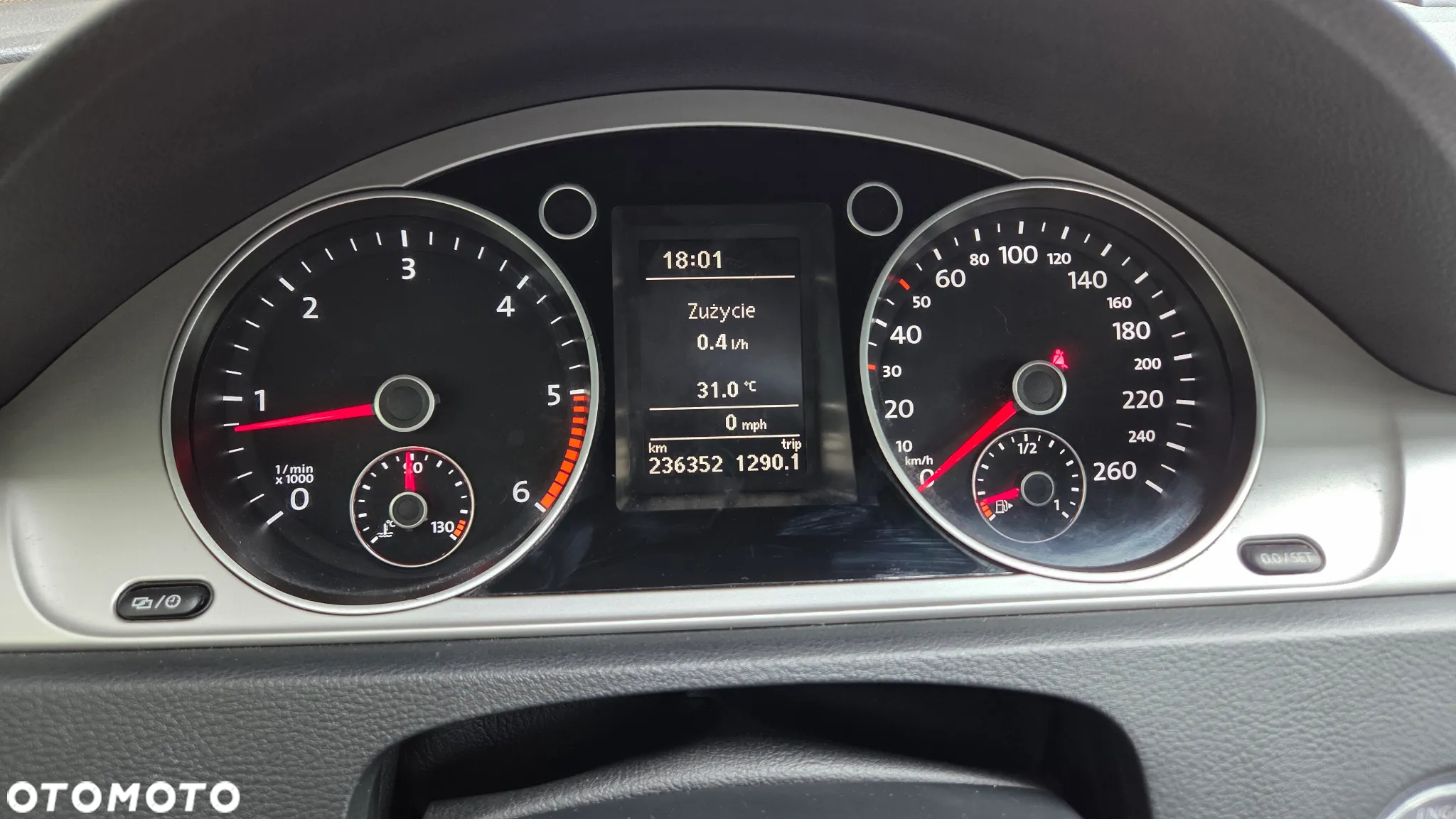Volkswagen Passat - 8