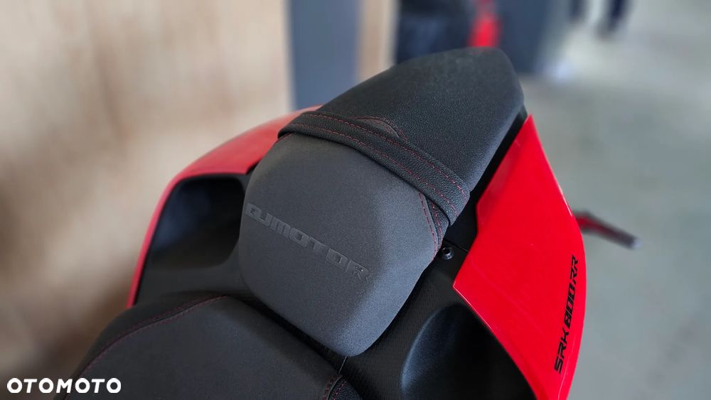 QJMOTOR SRK 800RR - 26