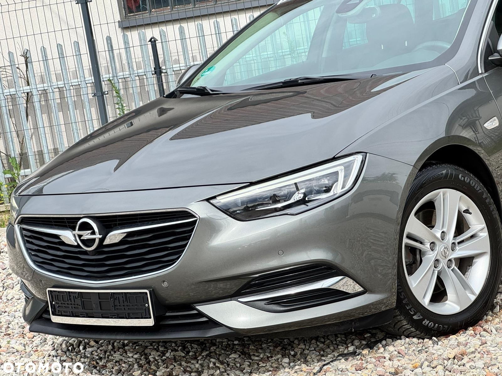 Opel Insignia 2.0 CDTI automatik Business Innovation - 5