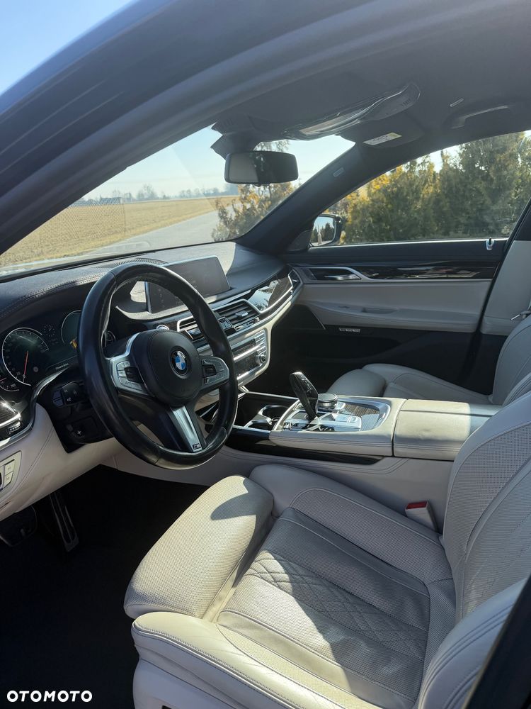BMW Seria 7 740d xDrive - 4