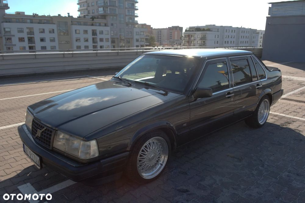 Volvo Seria 900 - 1