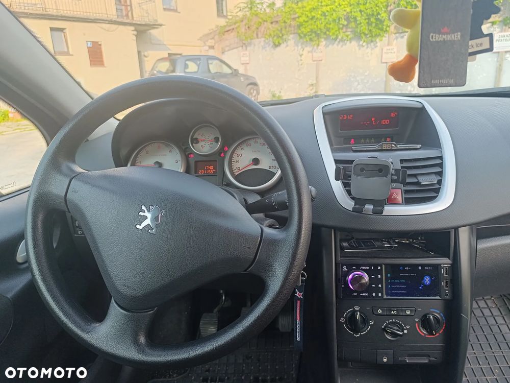 Peugeot 207 1.6 HDi 16V Intense - 9
